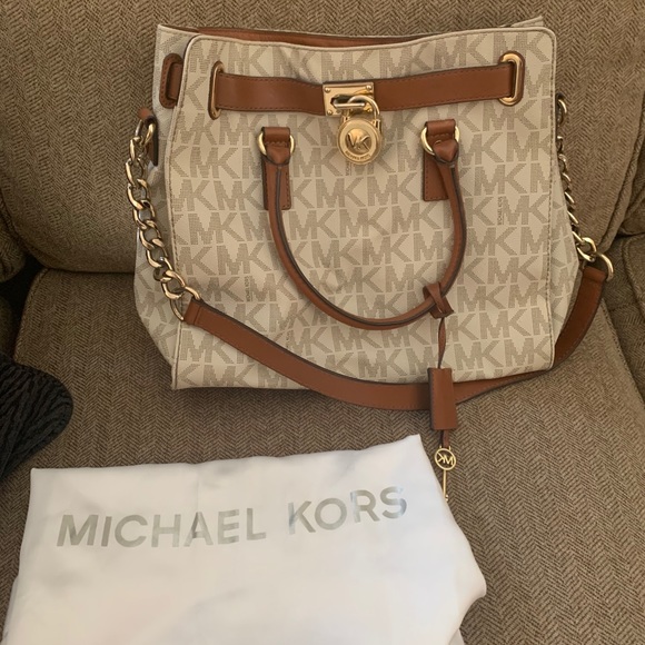 Michael Kors Vanilla LG Hamilton logo Tote Bag